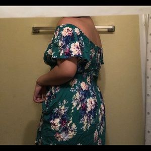 Off the shoulders sun dress